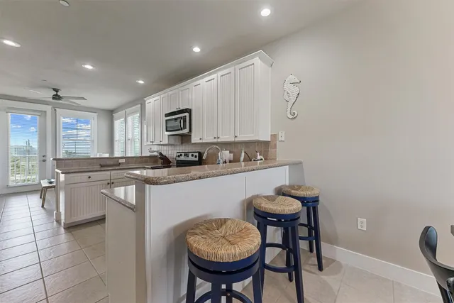 $550,000 | 4131 Pointe W Drive, Unit 201, Galveston, TX 77554