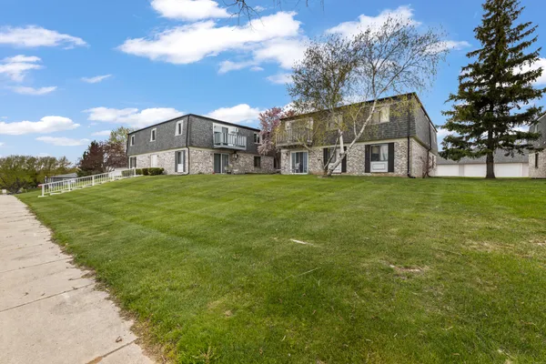 $107,500 | 1700 Creek Road, Unit 204, West Bend, WI 53090