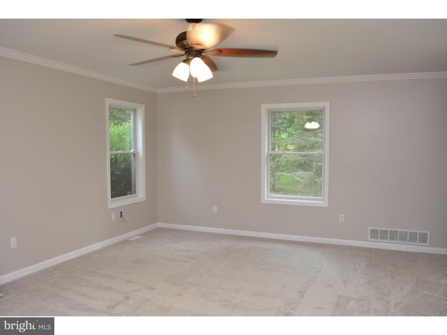 17 Oak Road Kirkwood, PA 17536 - Photo 7 of 22