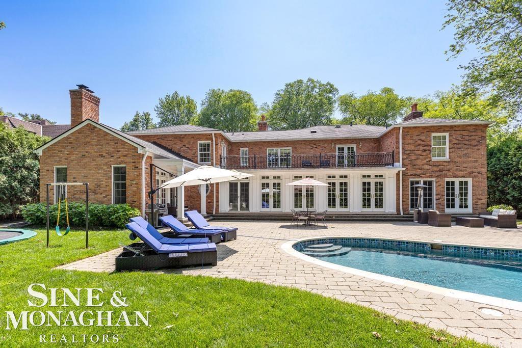 166 Touraine Road Grosse Pointe, MI 48236 - Photo 56 of 80 50112962-55.JPG