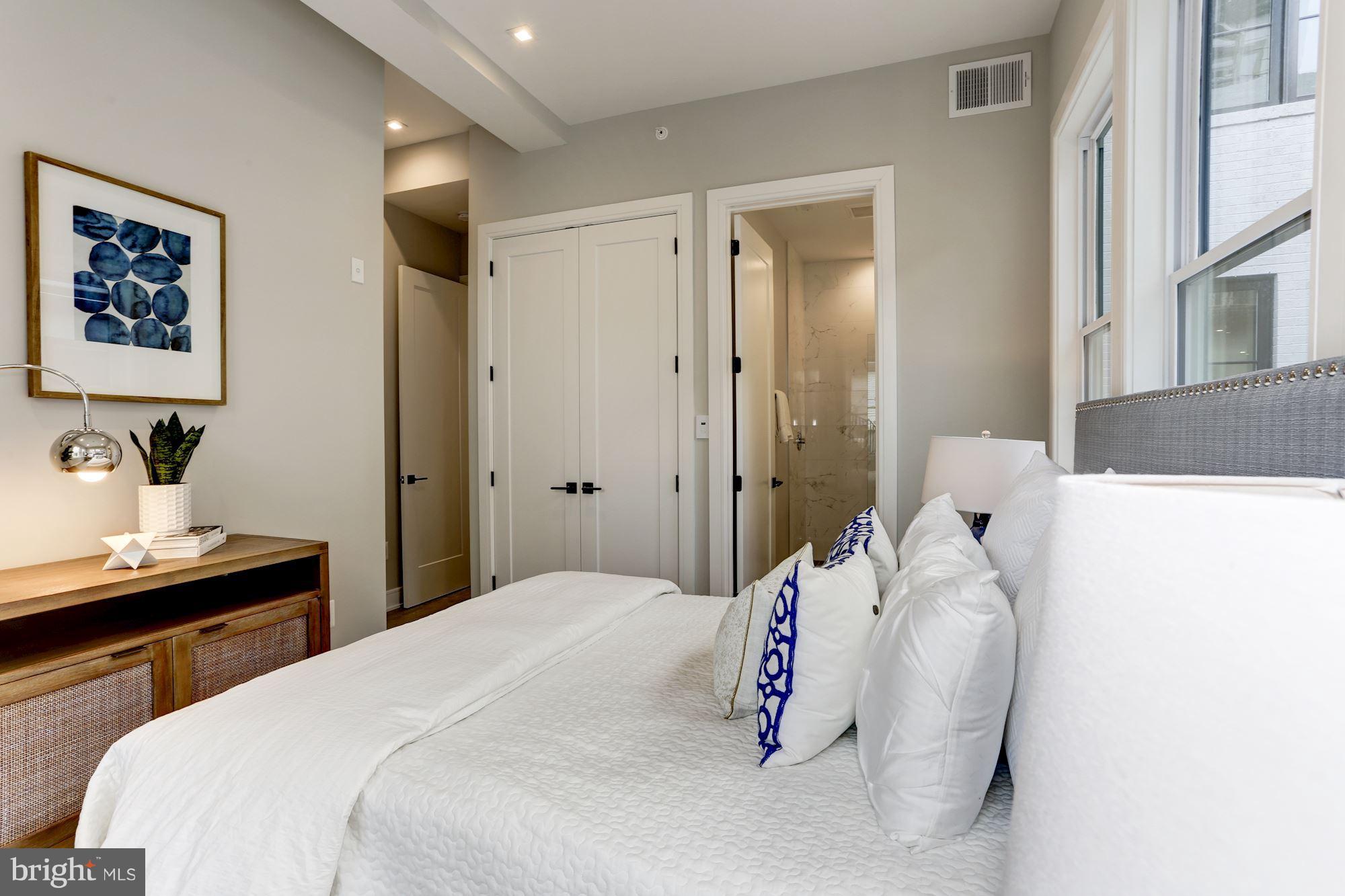 725 Euclid Street Northwest, Unit 2 Washington, DC 20001 - Photo 17 of 27 Bedroom (Master)