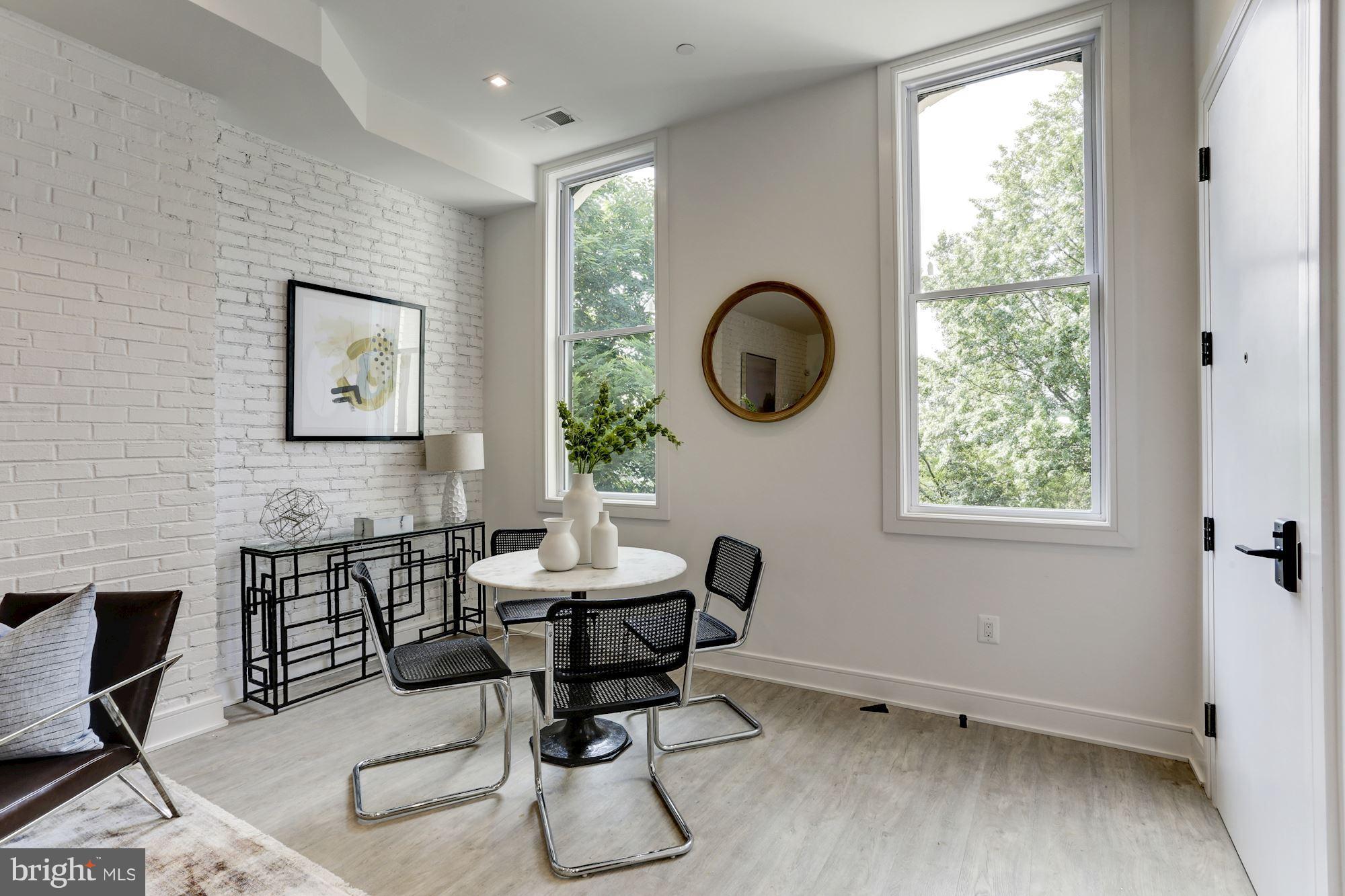 725 Euclid Street Northwest, Unit 2 Washington, DC 20001 - Photo 4 of 27 Dining Room
