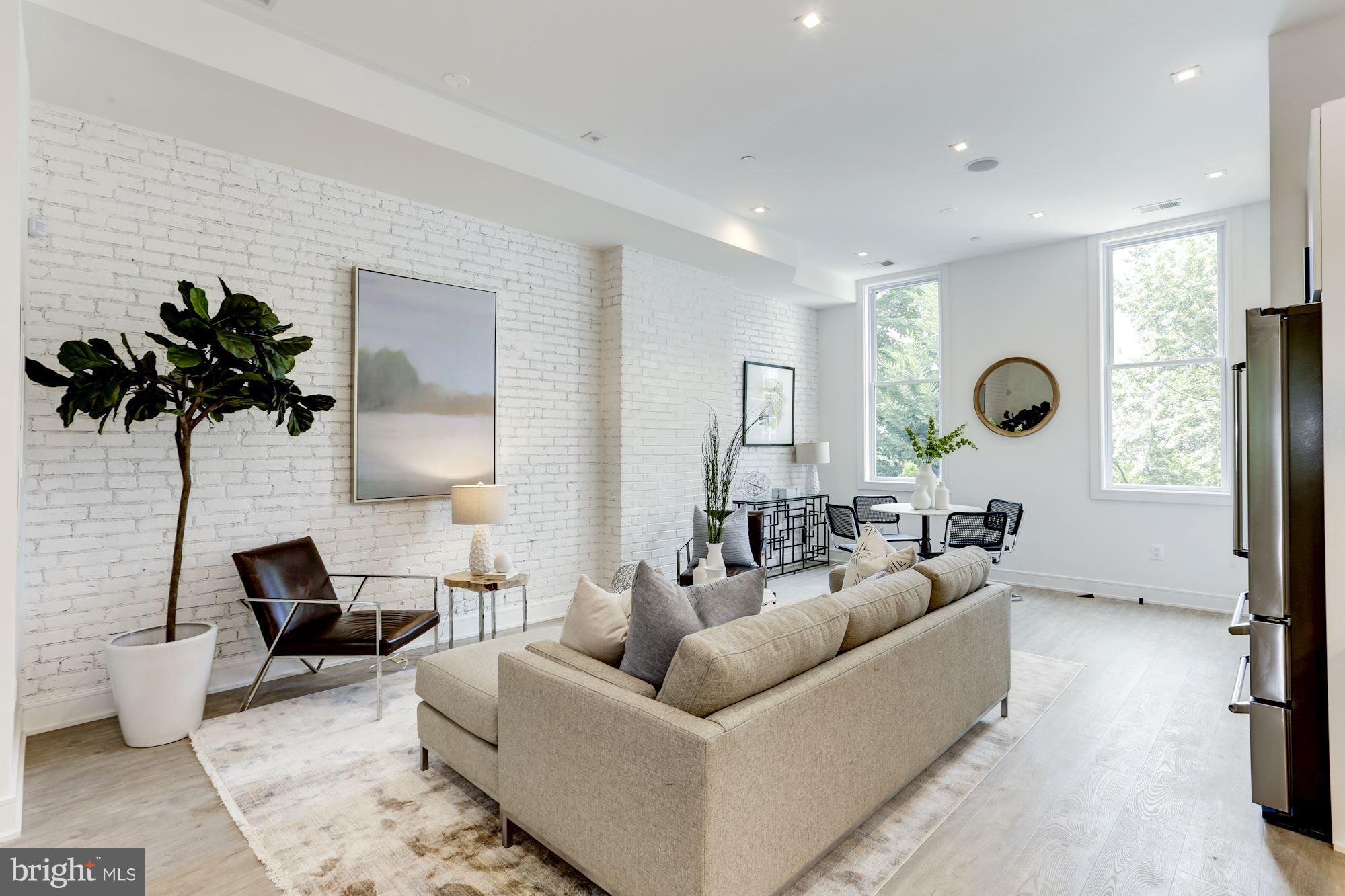725 Euclid Street Northwest, Unit 2 Washington, DC 20001 - Photo 8 of 27 Living Room