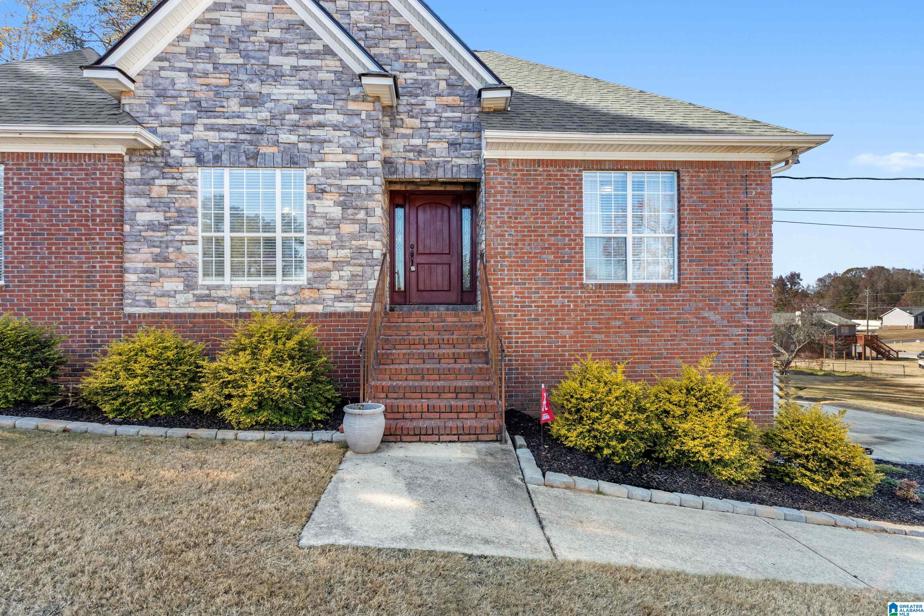 7808 Summer Circle Morris, AL 35116 - Photo 2 of 56