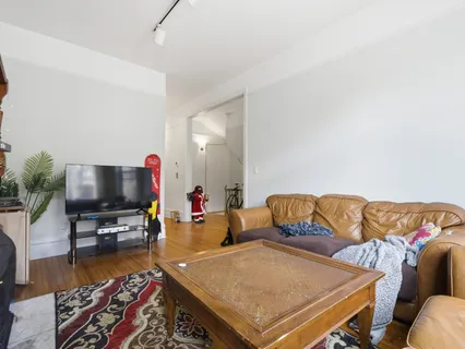 $2,349,000 | 863 West Newport Avenue, Chicago, IL 60657