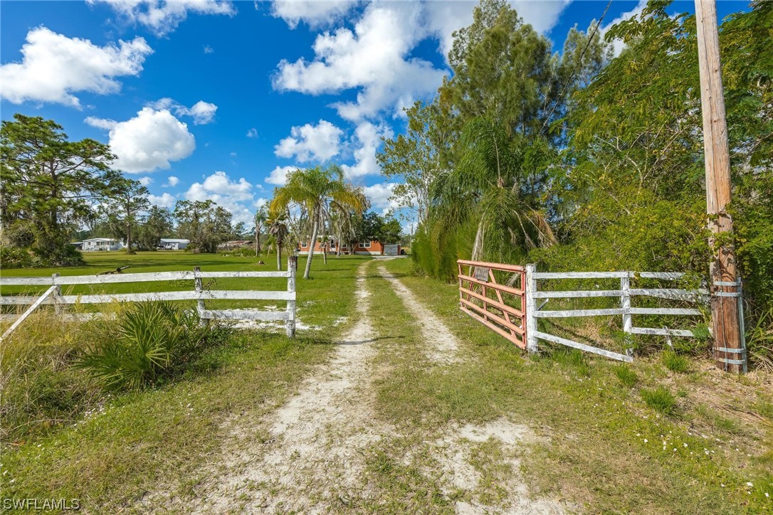 1315 Sunset Trail LaBelle, FL 33935 - Photo 18 of 23 a view of a park