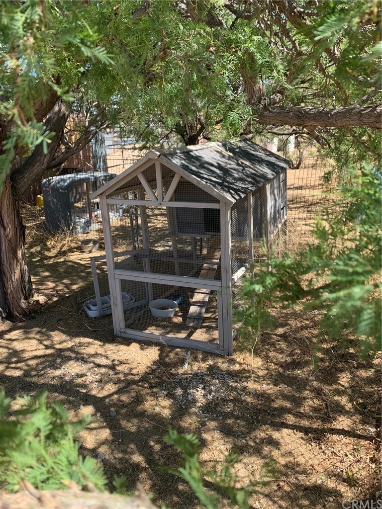 56965 Camulos Road Landers, CA 92285 - Photo 15 of 26 Chicken coop