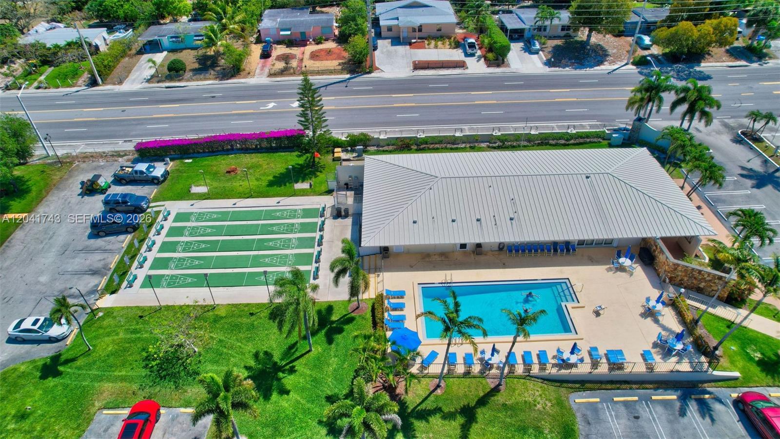 3241 Ridge Hill Road Boynton Beach, FL 33435 - Photo 38 of 46