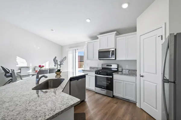 $420,000 | 5323 397th Street, North Branch, MN 55056