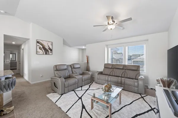 $420,000 | 5323 397th Street, North Branch, MN 55056