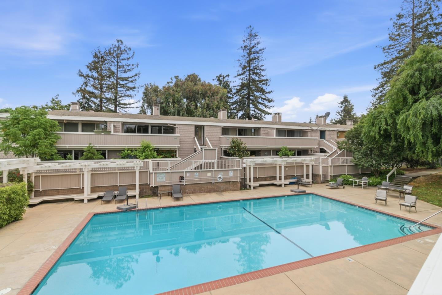 500 West Middlefield Road, Unit 41 Mountain View, CA 94043 - Photo 31 of 40