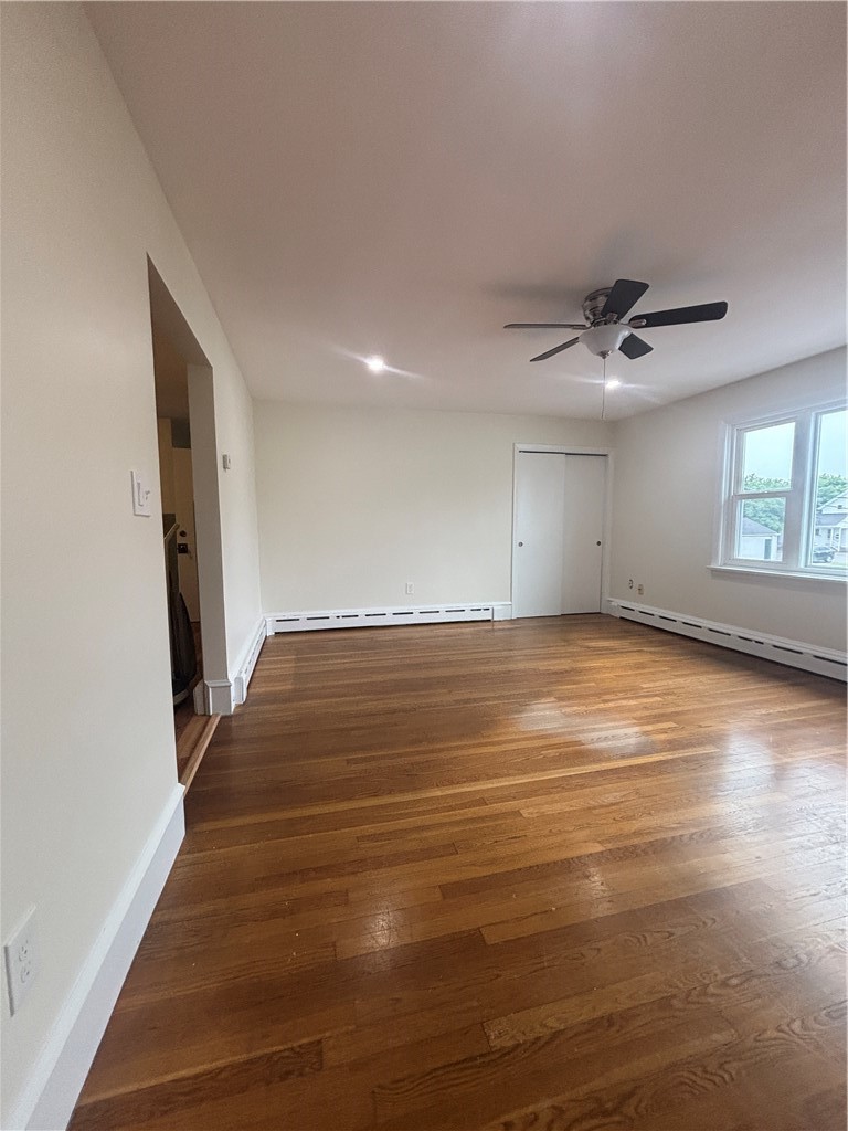 222 Main Road Tiverton, RI 02878 - Photo 9 of 44
