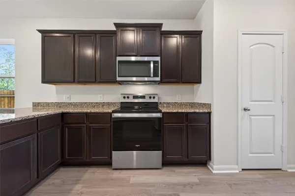 $1,595 | 10623 Lost Maples Drive, Cleveland, TX 77328