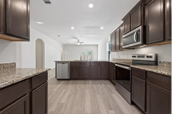 $1,595 | 10623 Lost Maples Drive, Cleveland, TX 77328