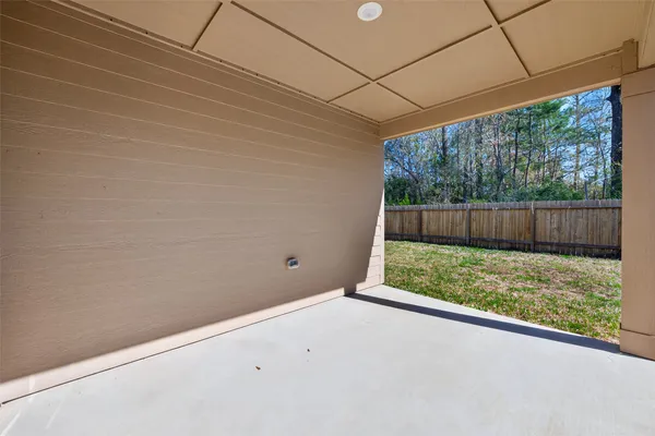 $1,595 | 10623 Lost Maples Drive, Cleveland, TX 77328