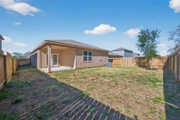 $1,595 | 10623 Lost Maples Drive, Cleveland, TX 77328