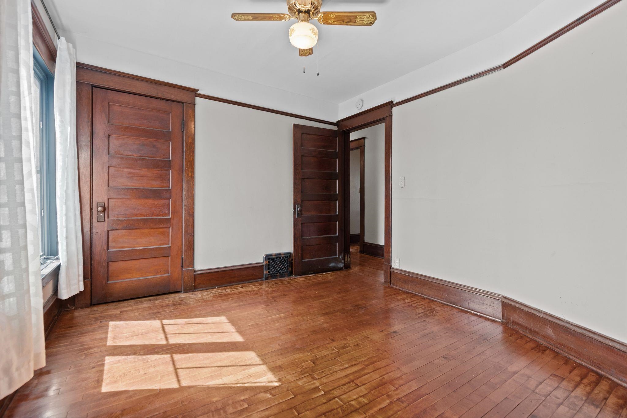 1102 North Division Street Appleton, WI 54911 - Photo 30 of 45