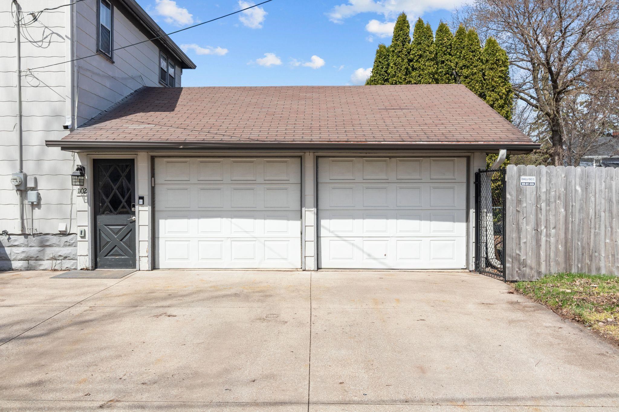 1102 North Division Street Appleton, WI 54911 - Photo 34 of 45