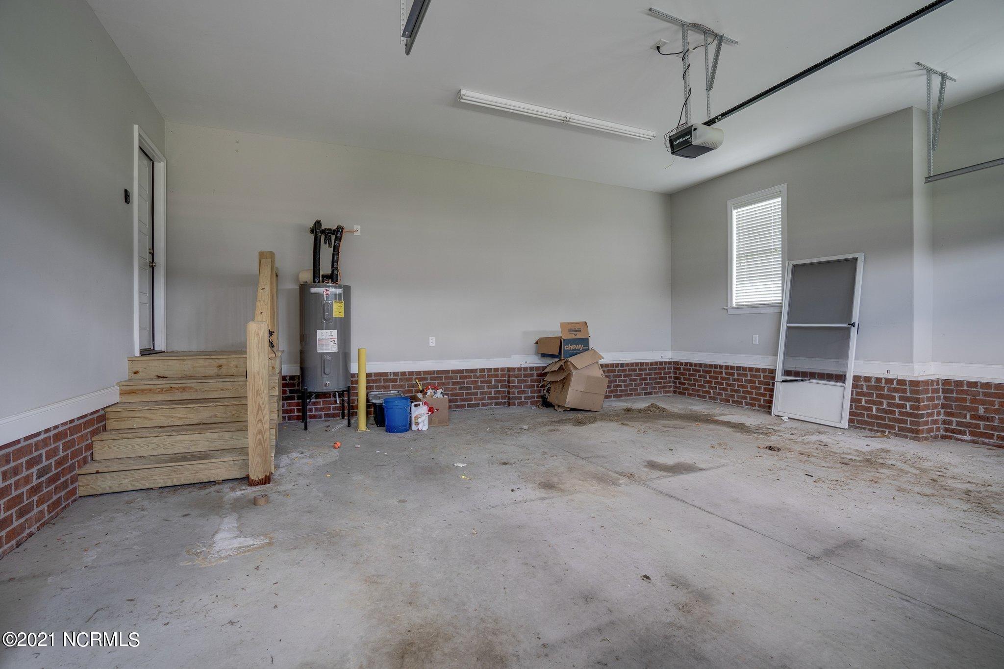 7137 Bitterroot Road Rocky Mount, NC 27803 - Photo 38 of 41 040-7137BitterrootRoad-RockyMount-NC-278