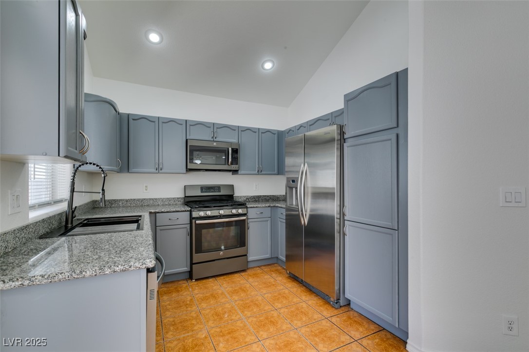 7233 Eaglegate Street Las Vegas, NV 89131 - Photo 27 of 49