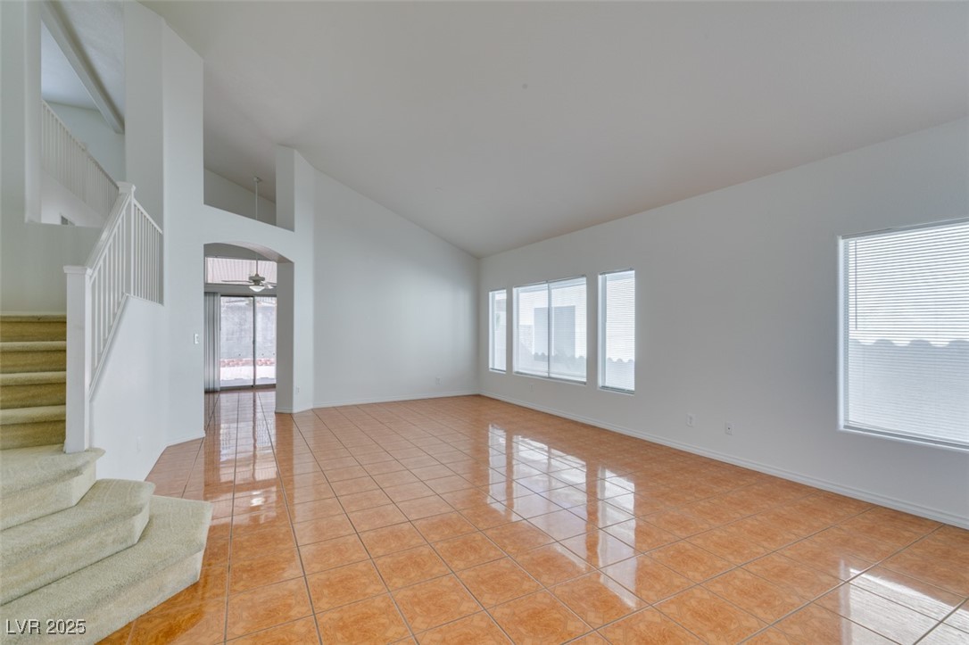 7233 Eaglegate Street Las Vegas, NV 89131 - Photo 3 of 49