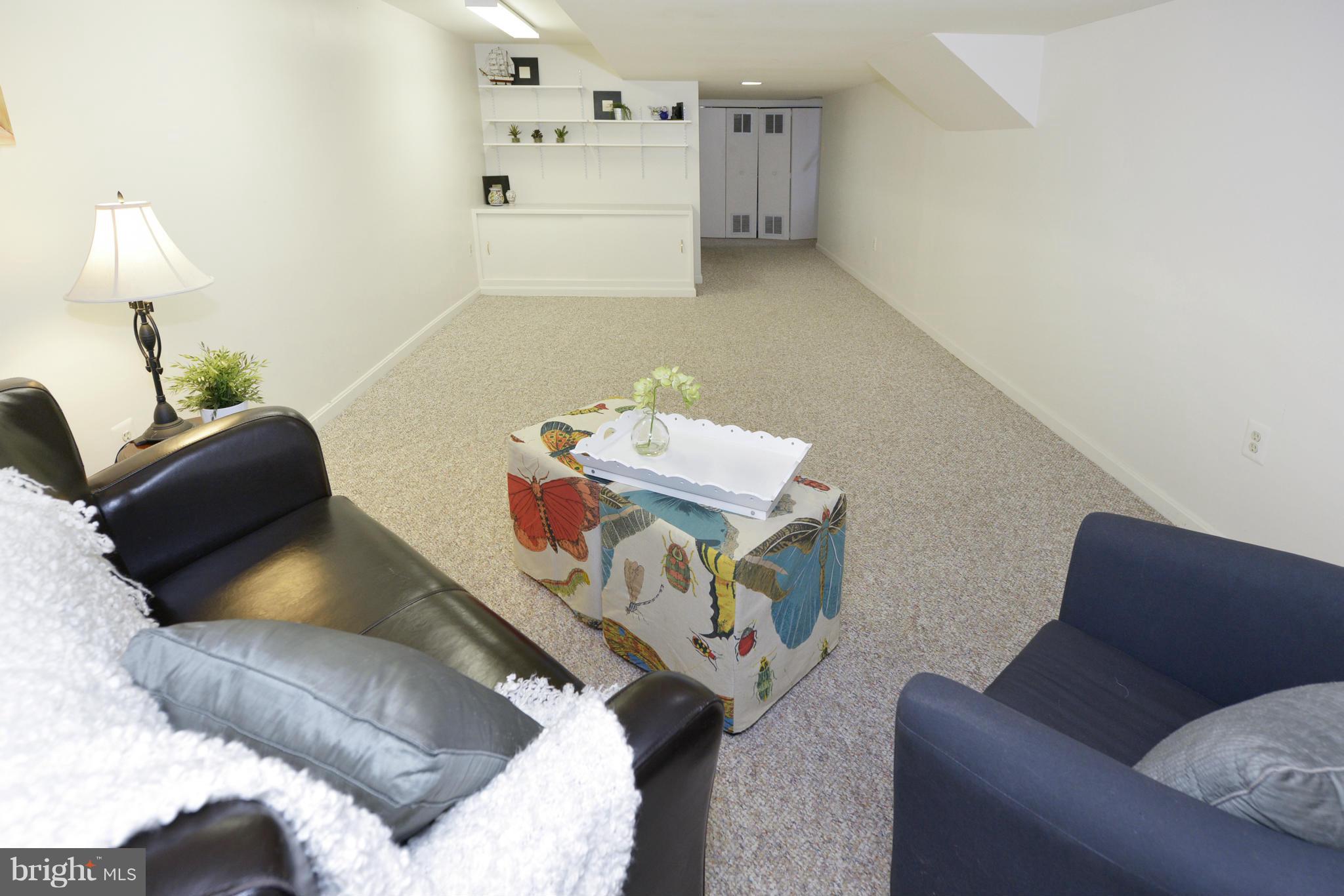 3600 Kenway Street Silver Spring, MD 20906 - Photo 20 of 25 Family Room