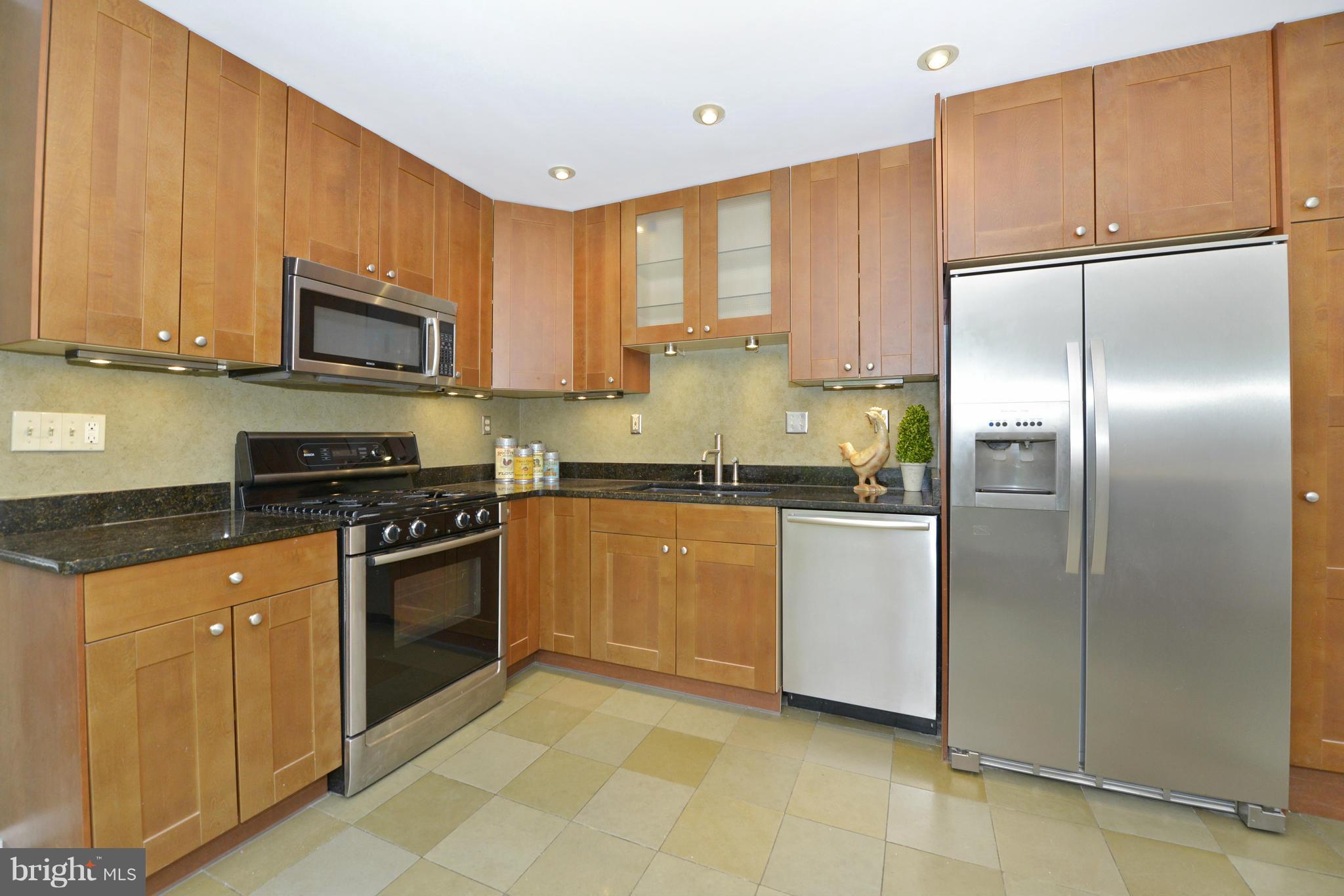 3600 Kenway Street Silver Spring, MD 20906 - Photo 10 of 25 Kitchen