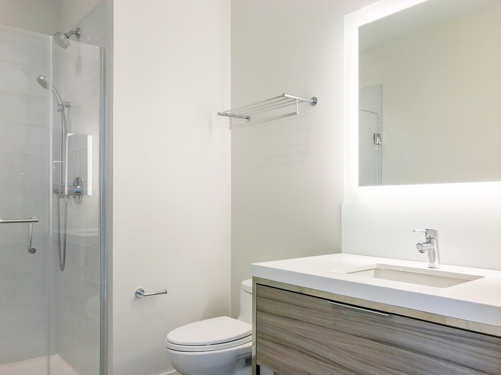 188 Brookline Avenue, Unit 21F Boston, MA 02215 - Photo 18 of 42