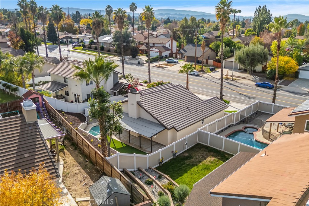 304 North Dearborn Street Redlands, CA 92374 - Photo 35 of 39 a view of a balcony with chairs