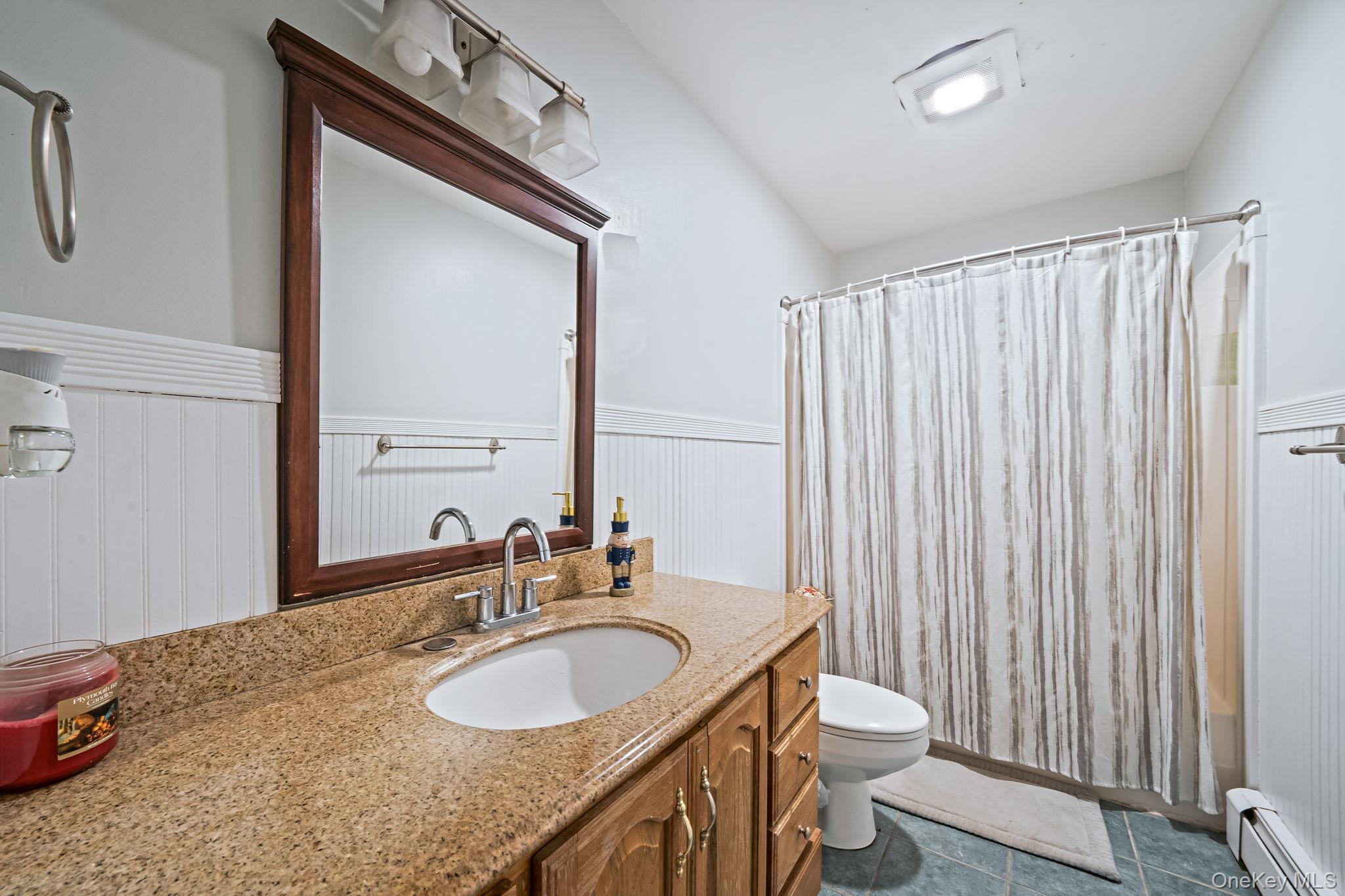 273 North Country Road Miller Place, NY 11764 - Photo 28 of 31