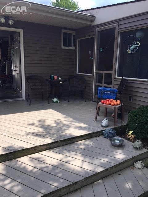 8069 North Webster Road Mount Morris, MI 48458 - Photo 28 of 33 21355308-27.JPG