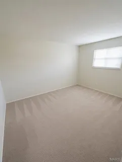 $174,900 | 1395 Redbird Drive, Florissant, MO 63031