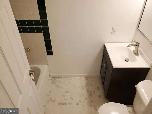 $2,600 | 14721 Basingstoke Loop, Centreville, VA 20120