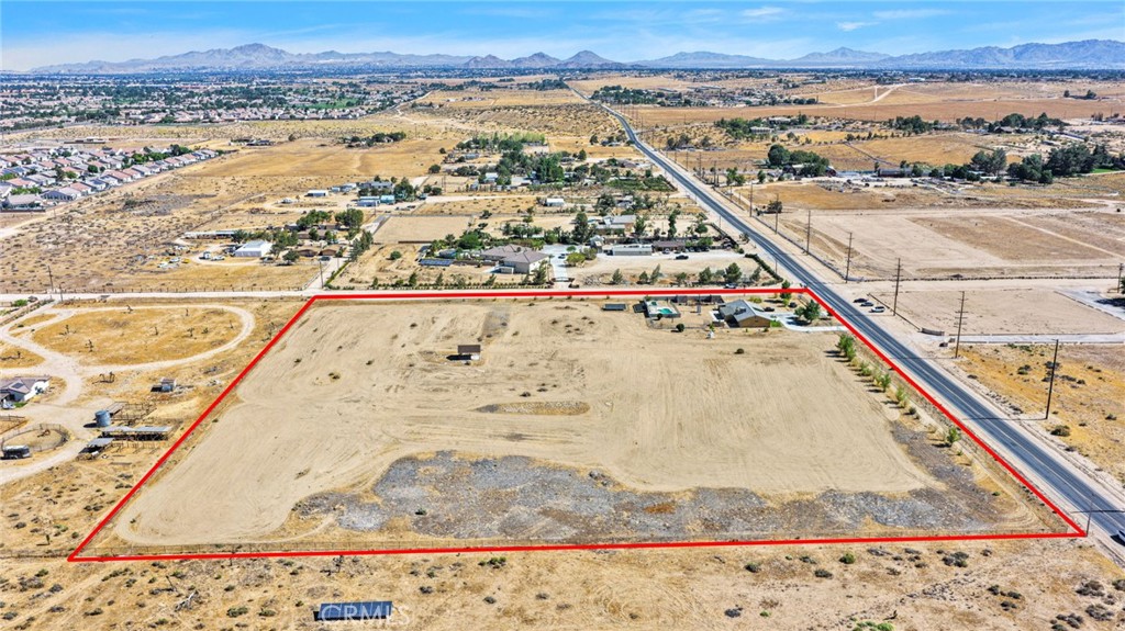 10080 Deep Creek Road Apple Valley, CA 92308 - Photo 43 of 55
