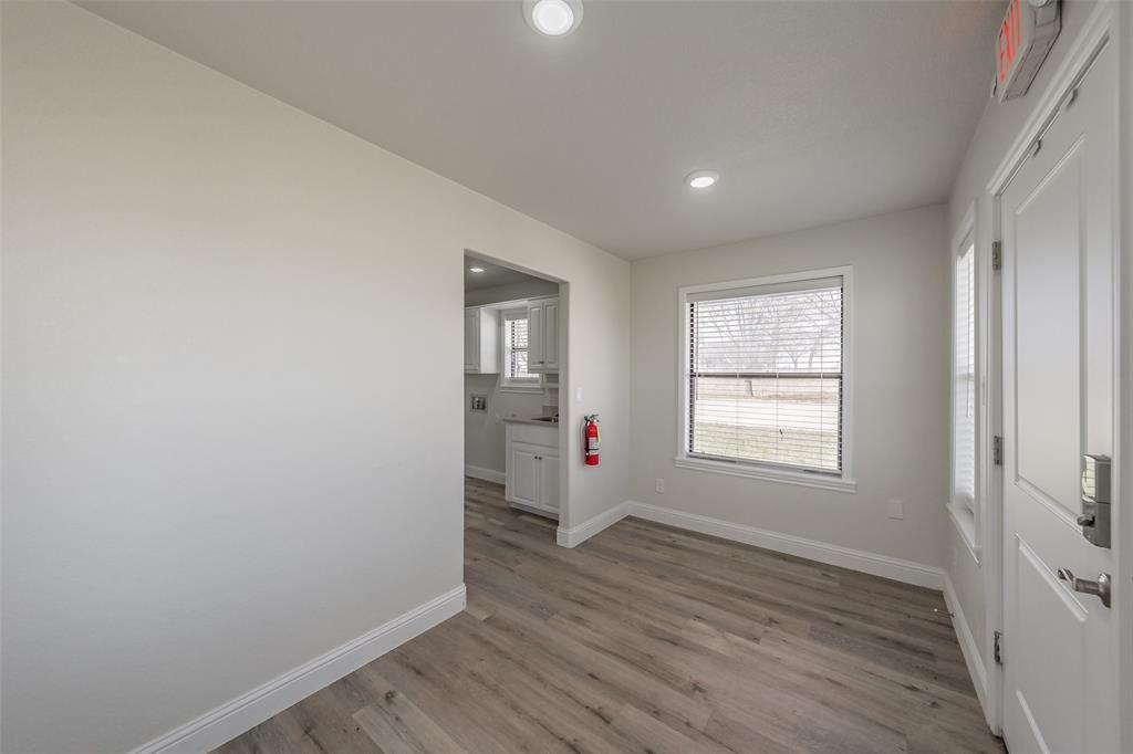 337 Travis Road Decatur, TX 76234 - Photo 14 of 32