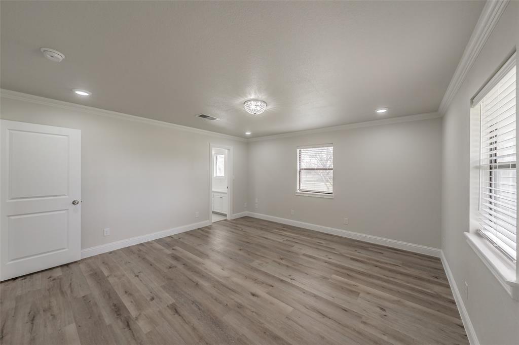 337 Travis Road Decatur, TX 76234 - Photo 15 of 32