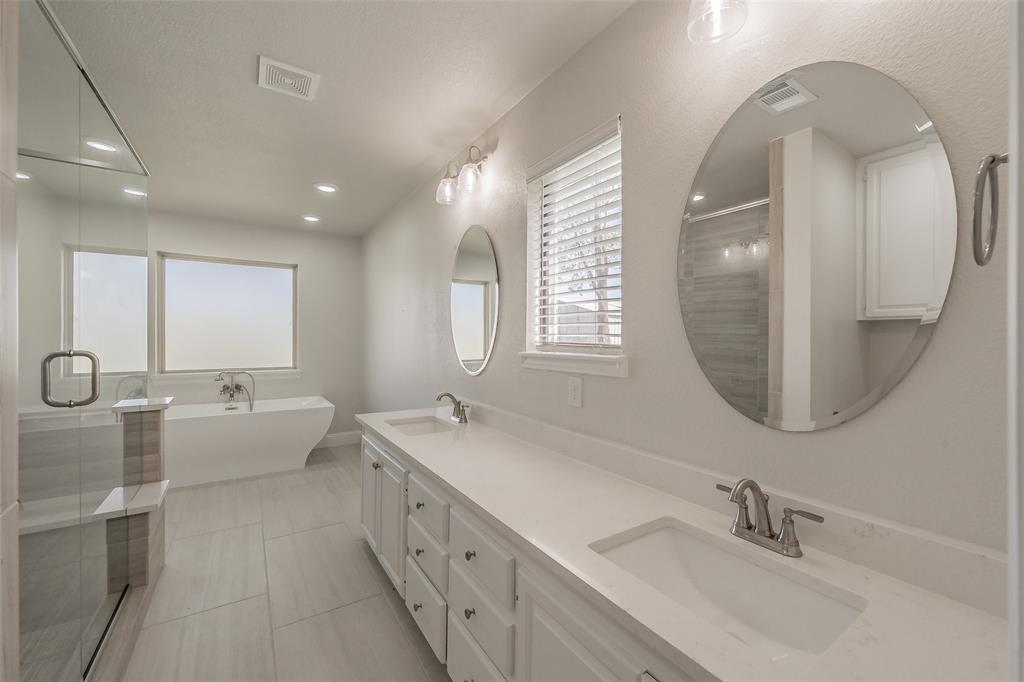 337 Travis Road Decatur, TX 76234 - Photo 16 of 32