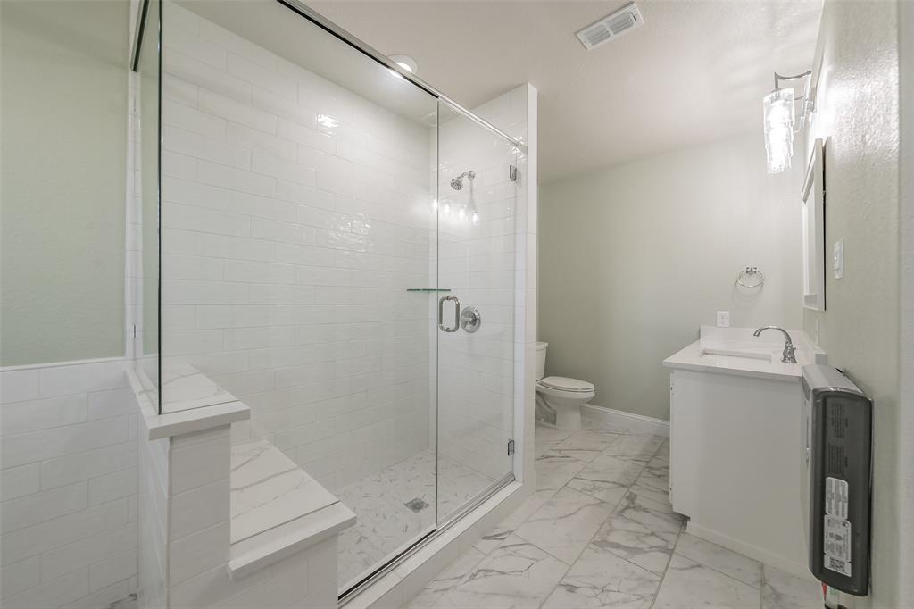 337 Travis Road Decatur, TX 76234 - Photo 20 of 32