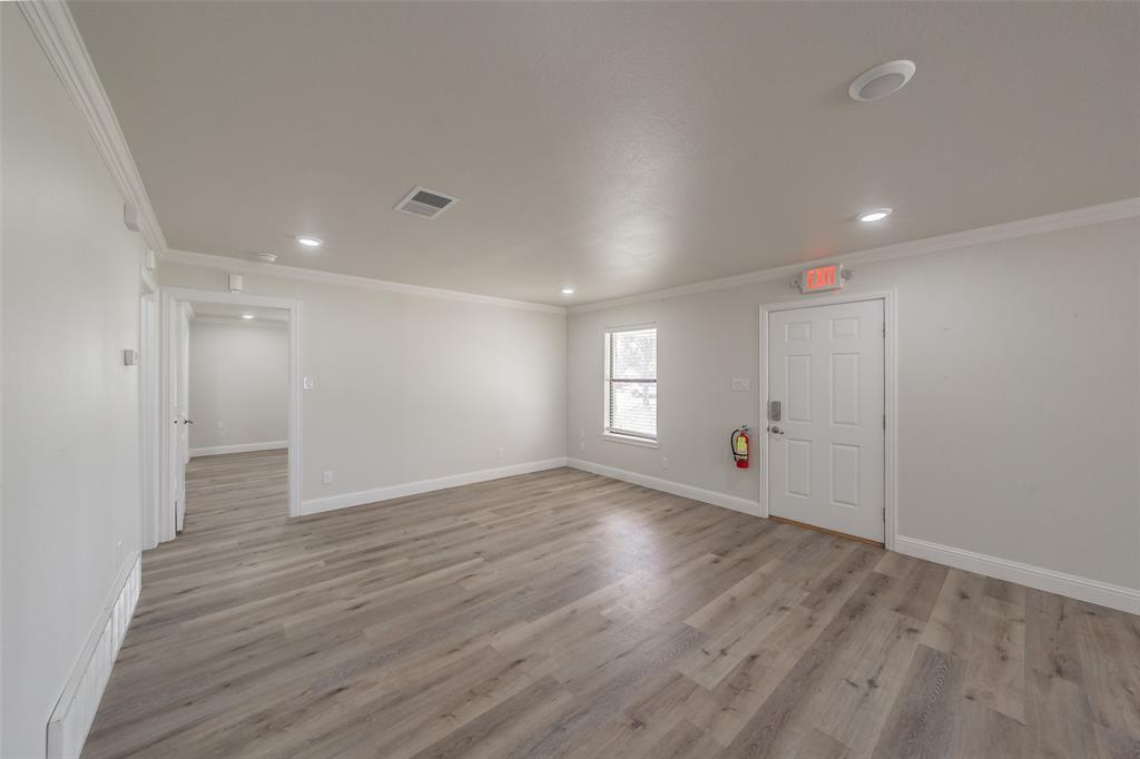 337 Travis Road Decatur, TX 76234 - Photo 10 of 32