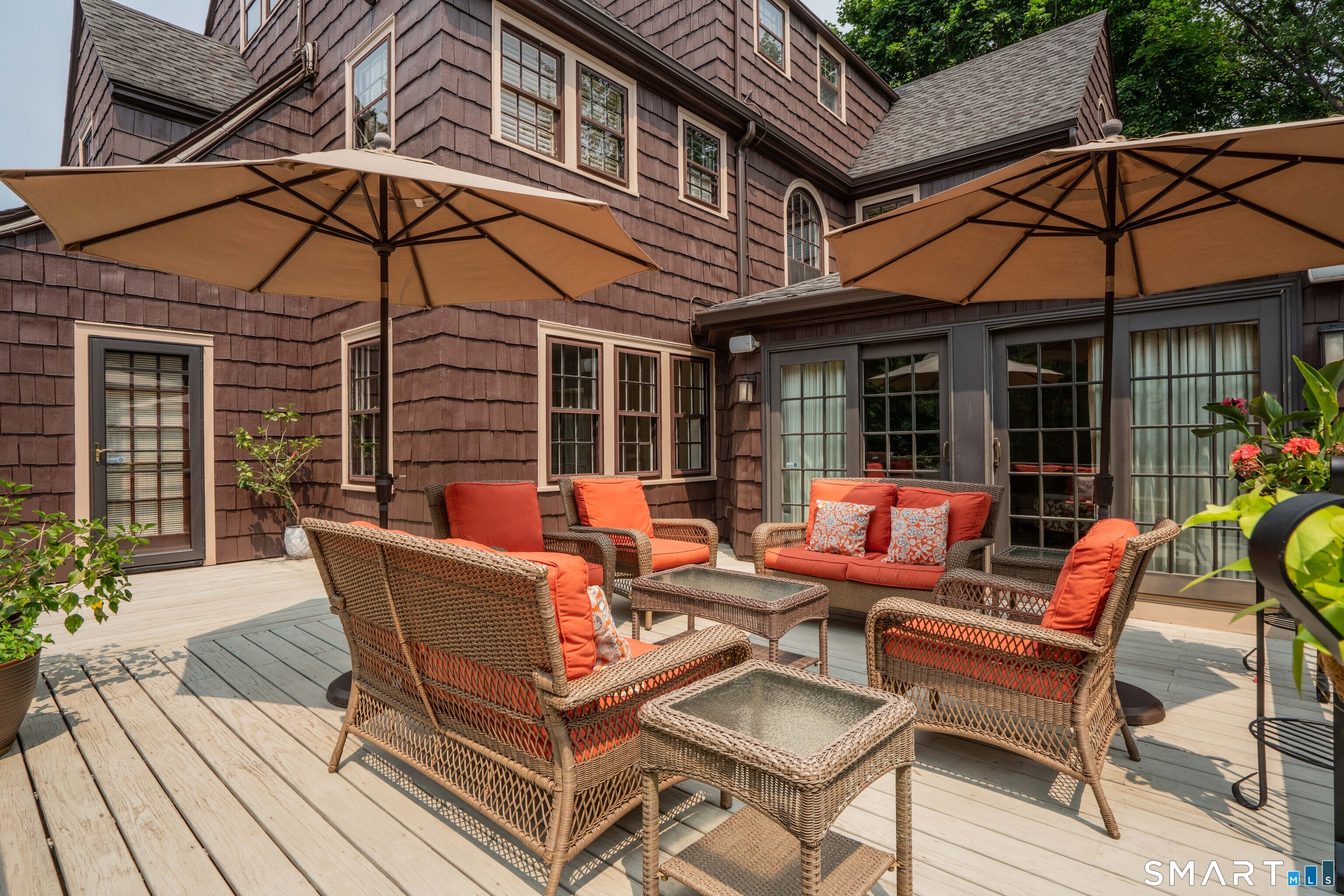 20 Fernwood Road West Hartford, CT 06119 - Photo 33 of 40
