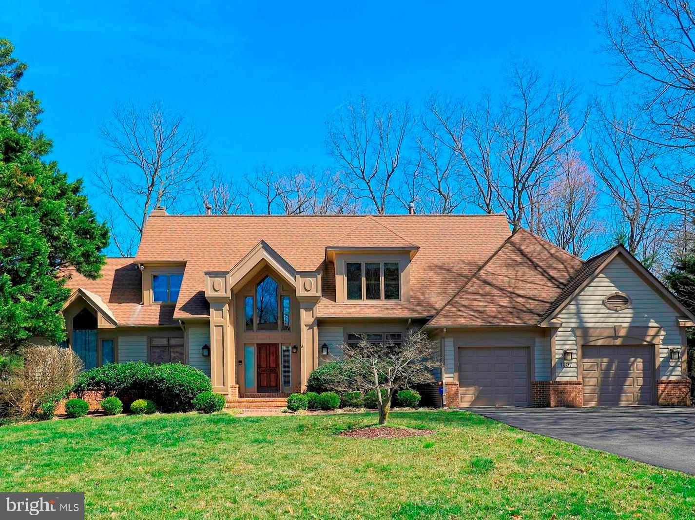 1307 Stamford Way, Reston, VA 20194 Compass