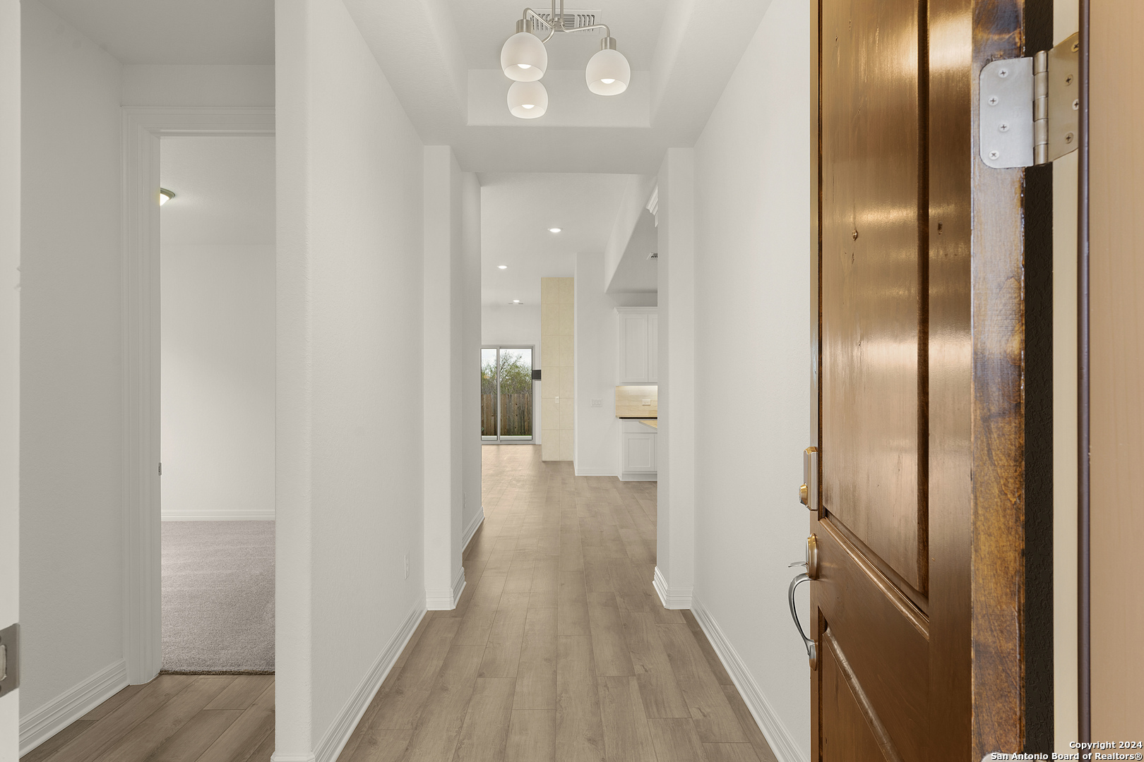 925 Nolte Bend Seguin, TX 78155 - Photo 11 of 47