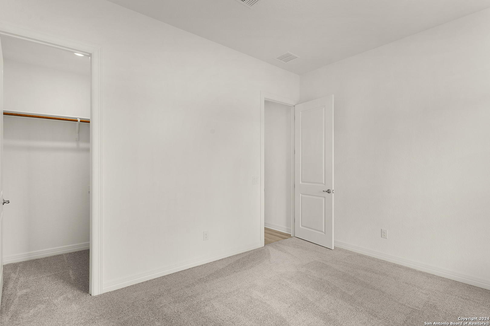 925 Nolte Bend Seguin, TX 78155 - Photo 13 of 47