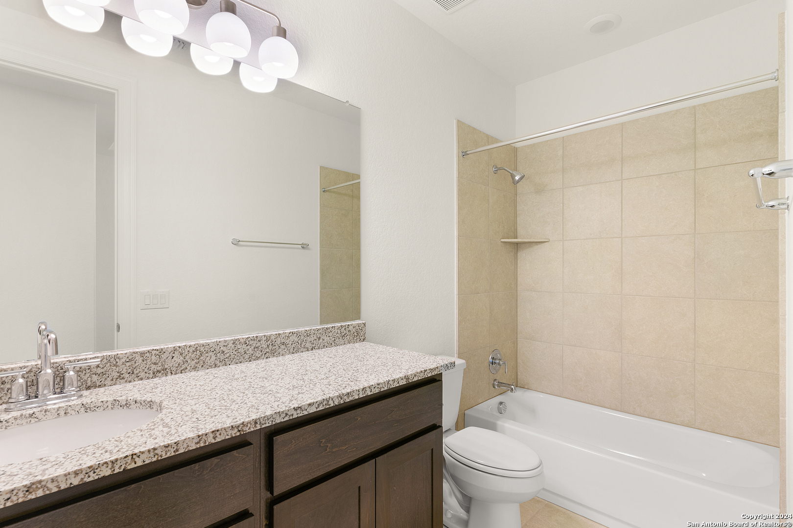 925 Nolte Bend Seguin, TX 78155 - Photo 14 of 47