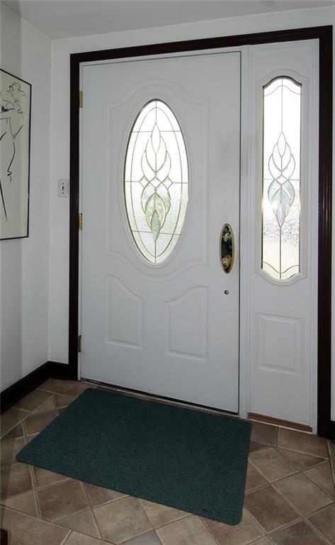 4937 McAnulty Road Pittsburgh, PA 15236 - Photo 4 of 40 Gallery Image 4