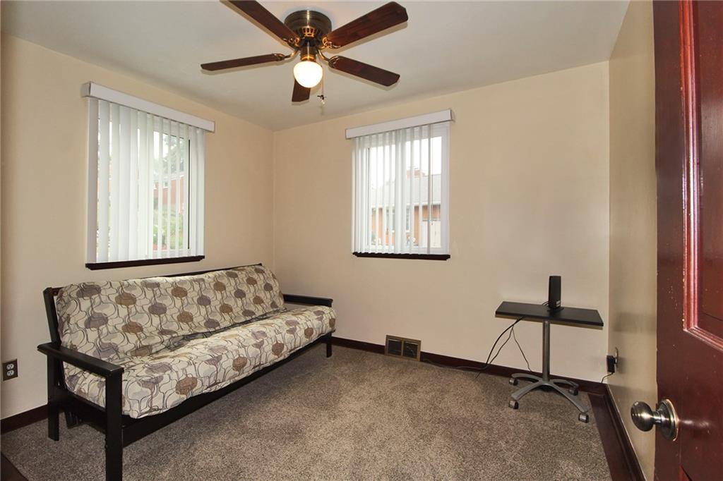 4937 McAnulty Road Pittsburgh, PA 15236 - Photo 10 of 40 Gallery Image 10