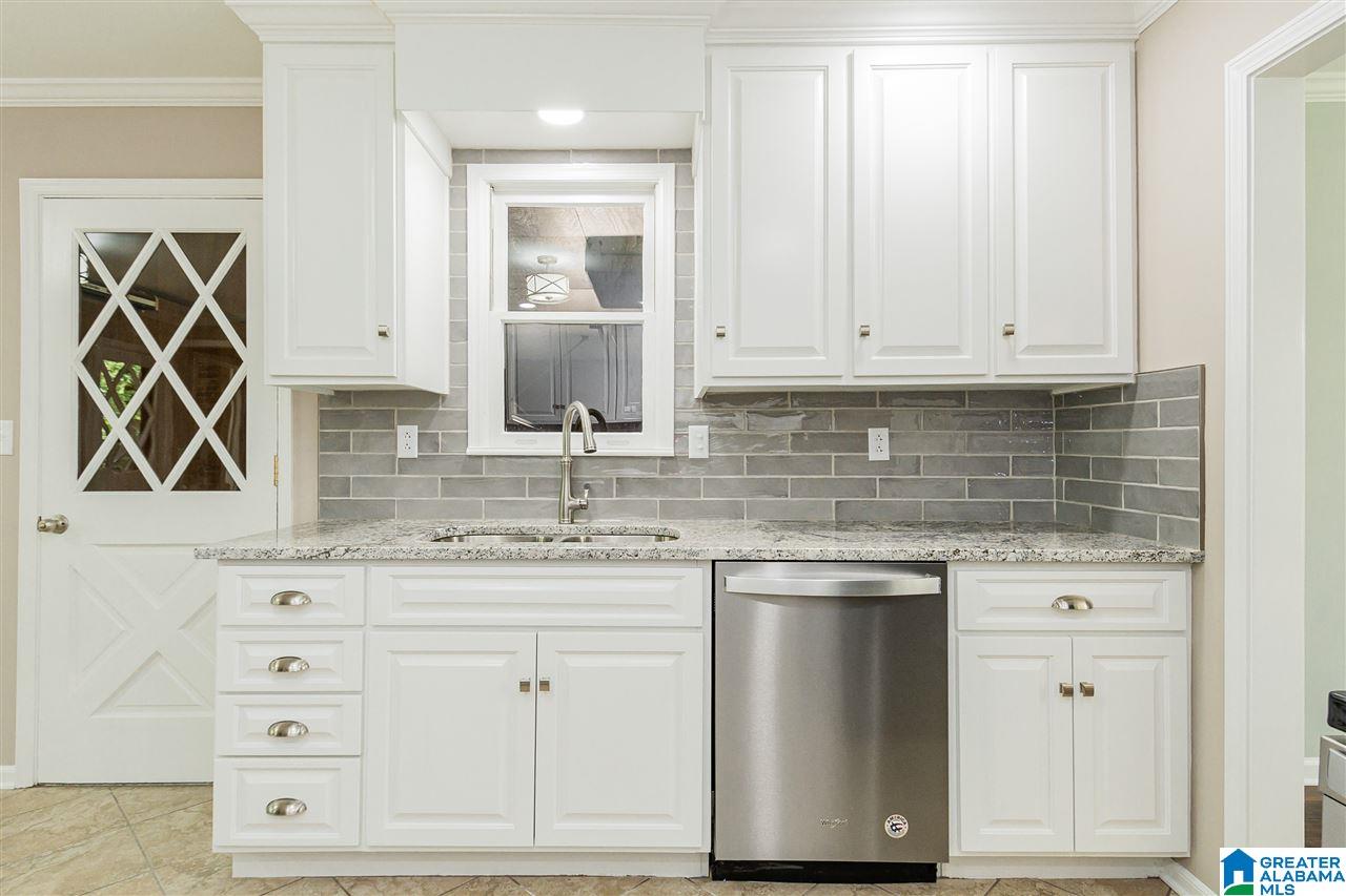 165 Wilson Road Warrior, AL 35180 - Photo 13 of 50