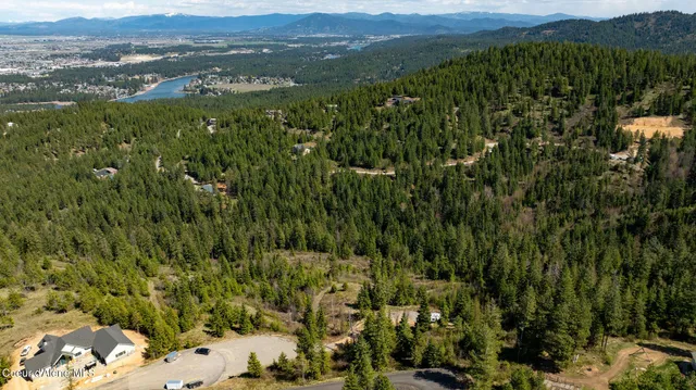 $650,000 | 11817 West Garrett Court, Post Falls, ID 83854