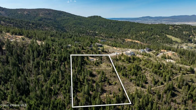 $650,000 | 11817 West Garrett Court, Post Falls, ID 83854