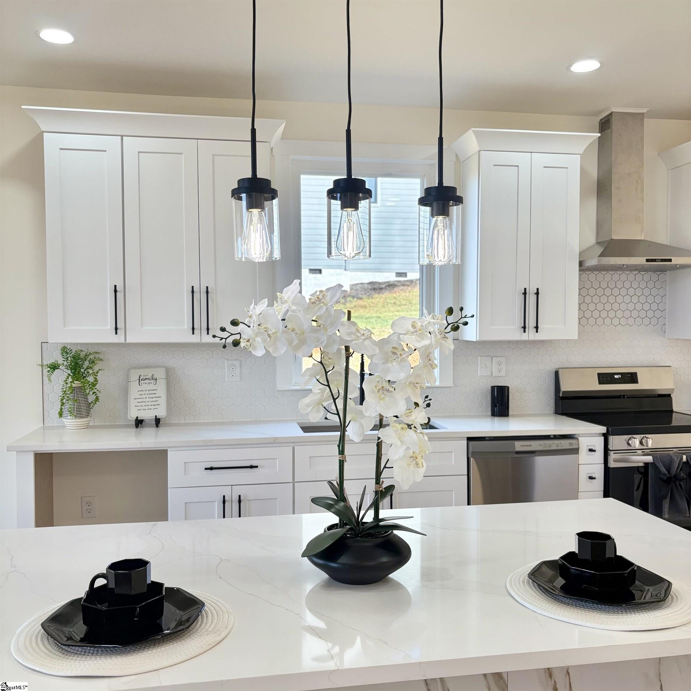 105 Horseshoe Bend Road Easley, SC 29642 - Photo 14 of 47